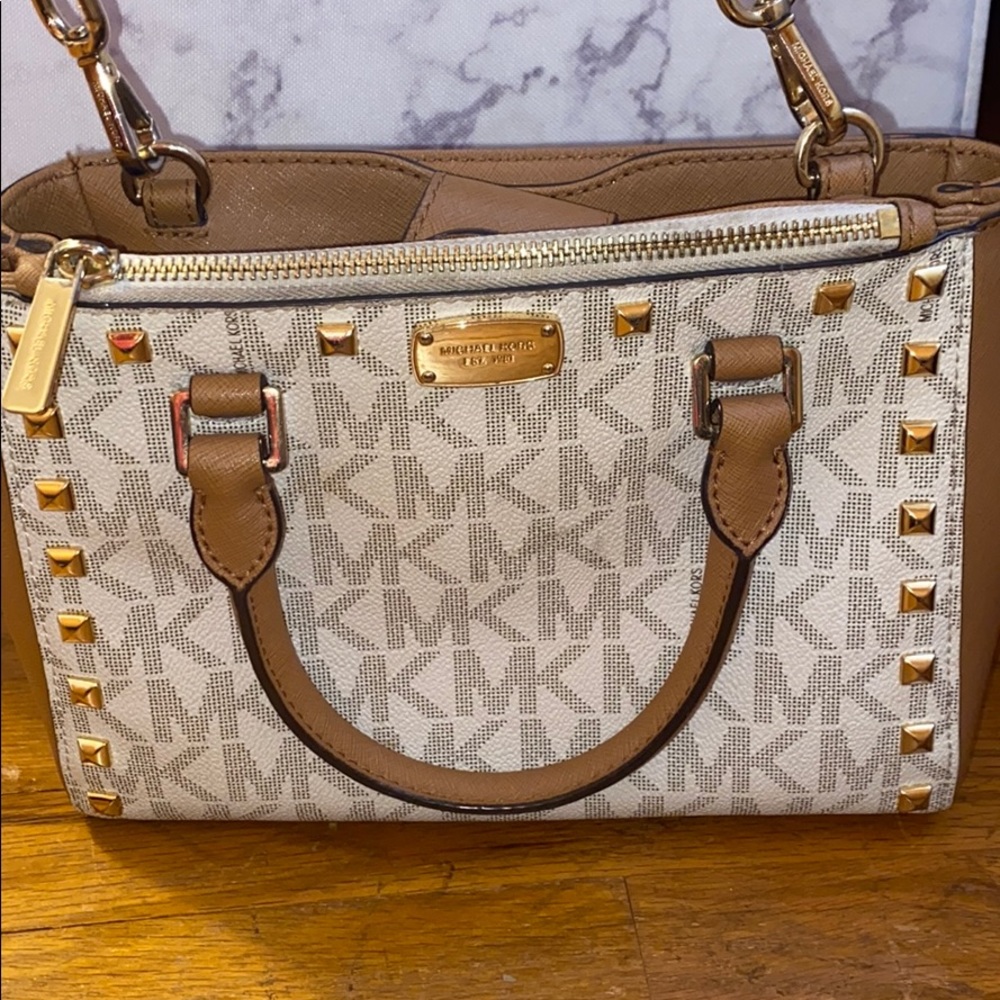 MK purse